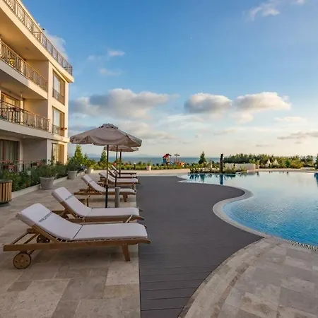Студио София Appartement